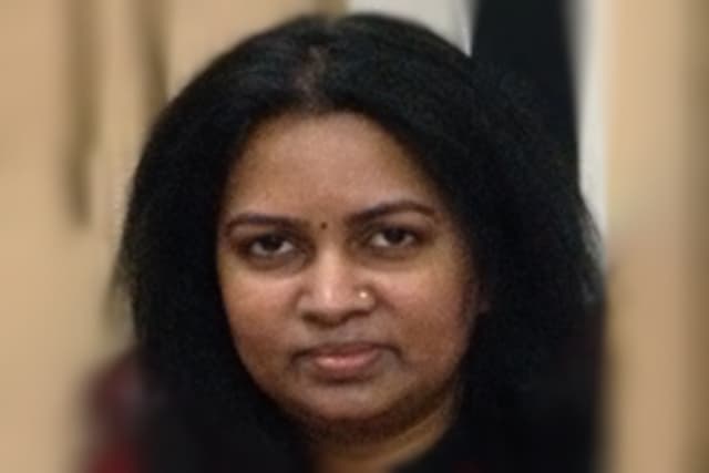 A headshot of Mrs. Puhalojini Sivadarshanan.